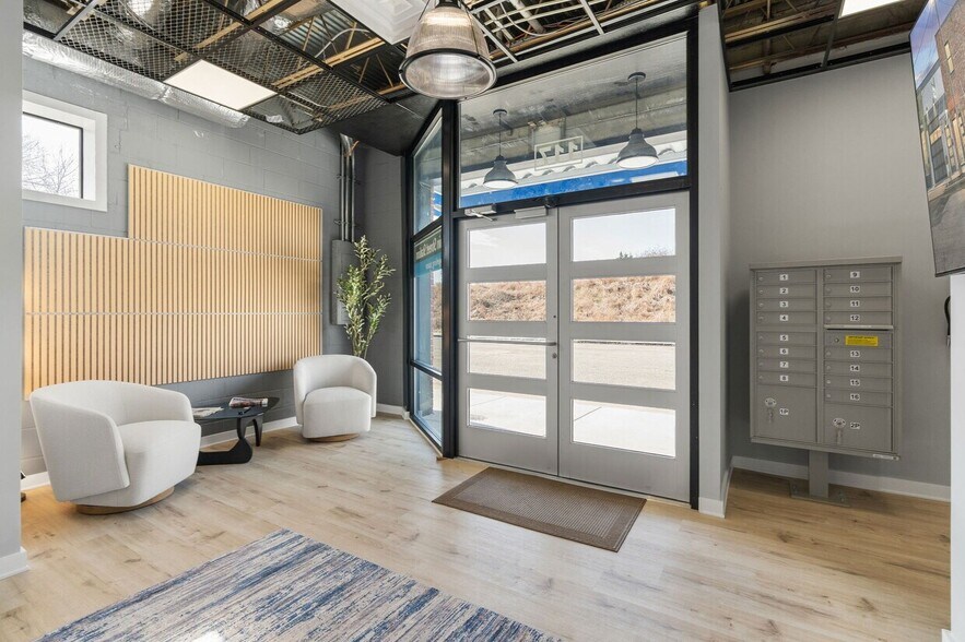 More Photos Of 117 S Main St, Hopewell Coworking Space
