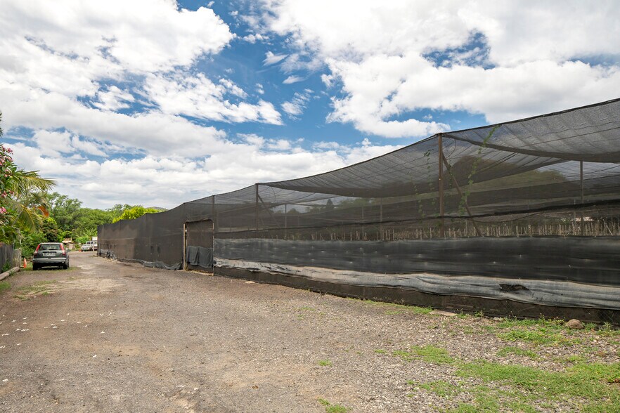 More Photos Of 86-347 Halona Rd, Waianae Contractor Storage Yard For Sale