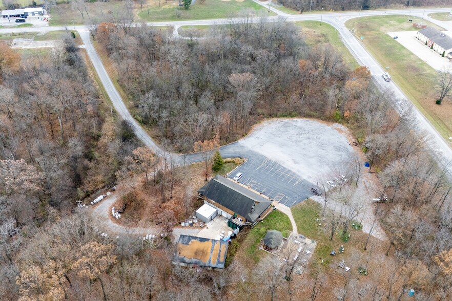 More Photos Of 14931 State Highway 37, Whittington Winery Vineyard For Sale