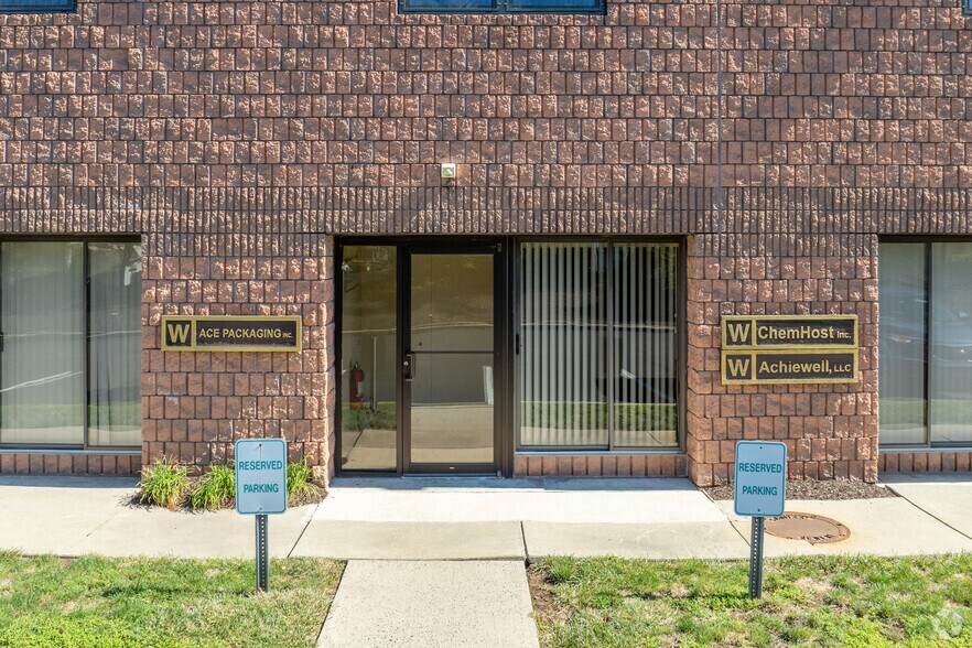 More Photos Of 777 Schwab Rd, Hatfield Warehouse For Lease