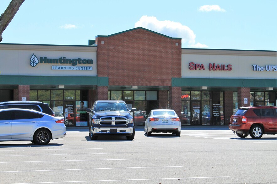 More Photos Of 12410-12492 LaGrange Rd, Louisville Unknown For Lease