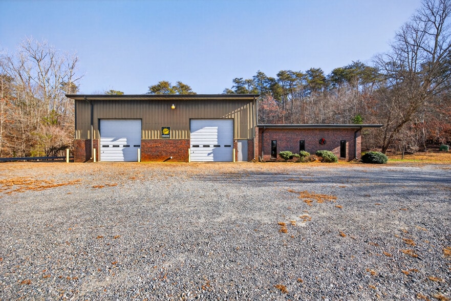 More Photos Of 6193 US Highway 220, Madison Flex For Sale