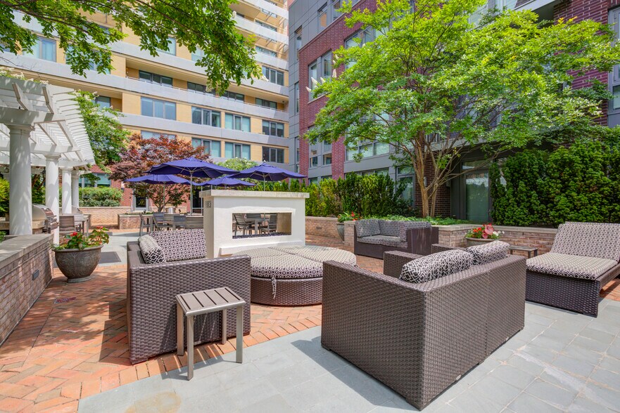 More Photos Of 3110 Mount Vernon Ave, Alexandria Apartments For Lease