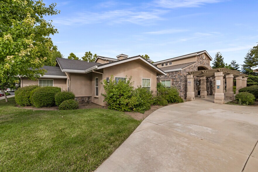 More Photos Of 3247 Esplanade, Chico Medical For Lease