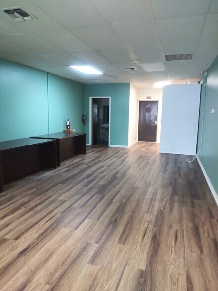 More Photos Of 1469 N Magnolia Ave, Ocala Unknown For Lease