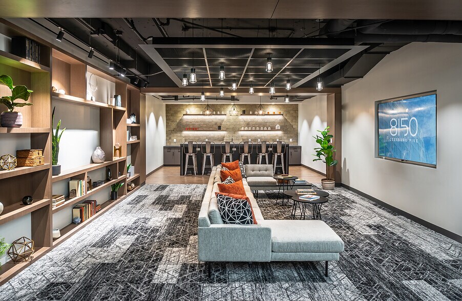 More Photos Of 8150 Leesburg Pike, Vienna Office For Lease