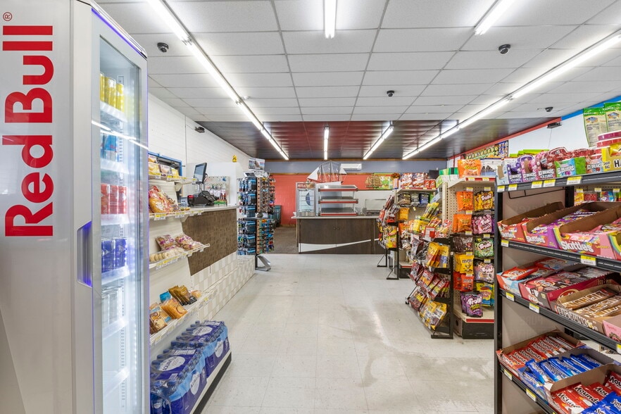 More Photos Of 10 E Main St, Castle Dale Convenience Store For Sale