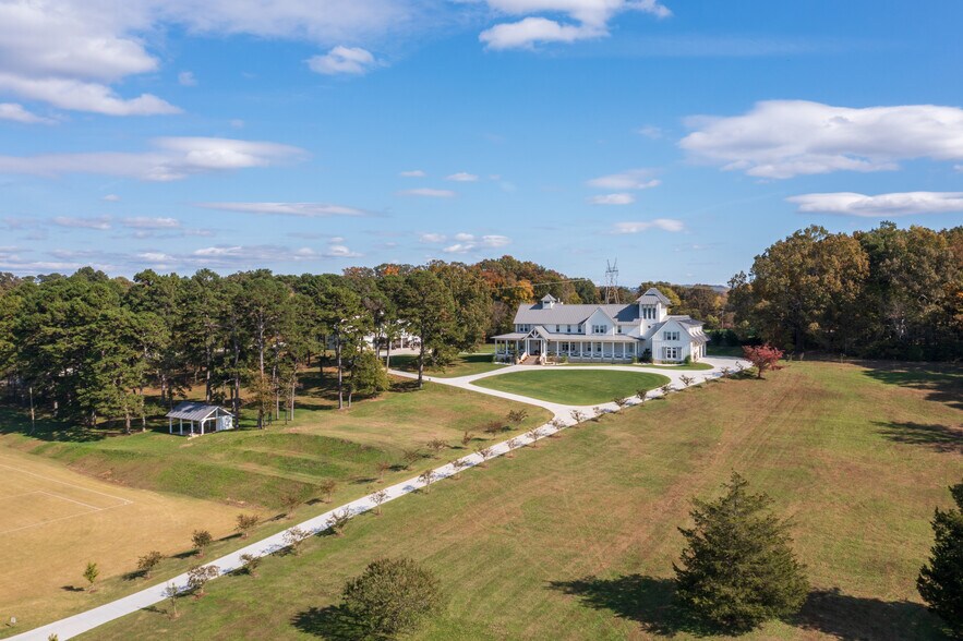 More Photos Of 7468 Noah Reid Rd, Chattanooga Schools For Sale