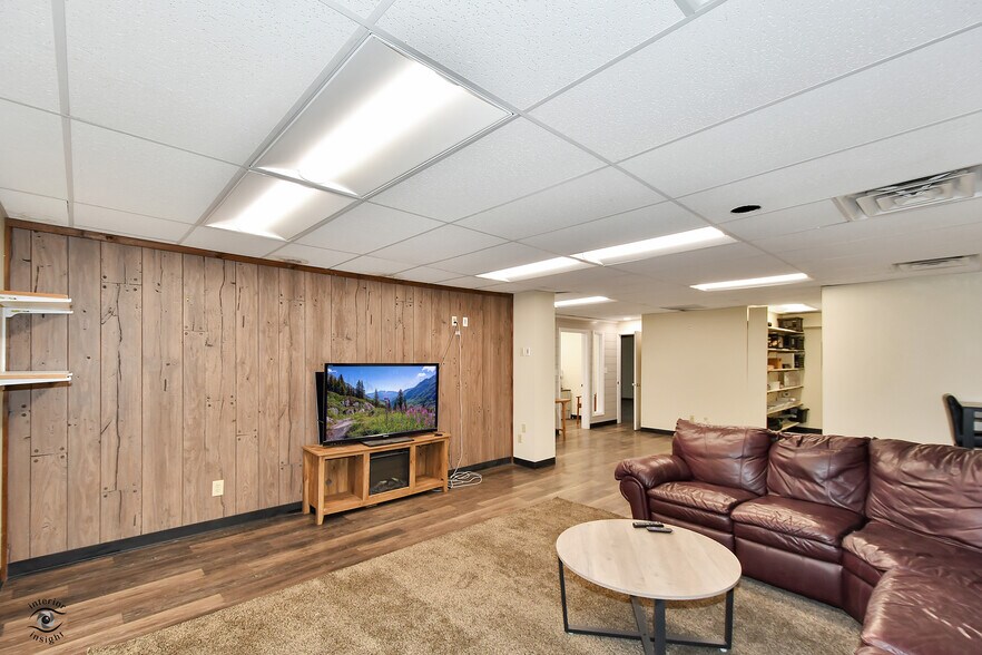 More Photos Of 4485 Route 71, Oswego Warehouse For Lease