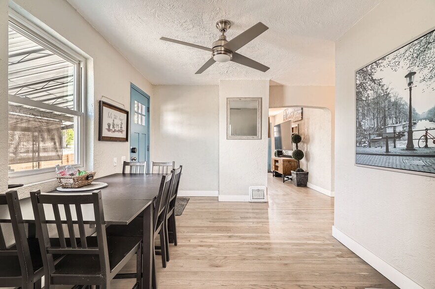 More Photos Of 4009 W 52nd Ave, Denver Specialty For Sale