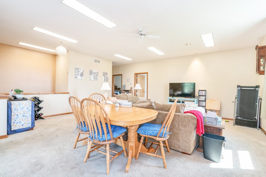 More Photos Of 503 E Russell Rd, Tecumseh Specialty For Sale