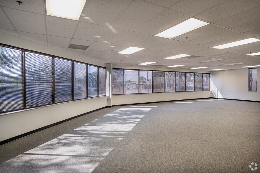 More Photos Of 4801 George Rd, Tampa Unknown For Lease