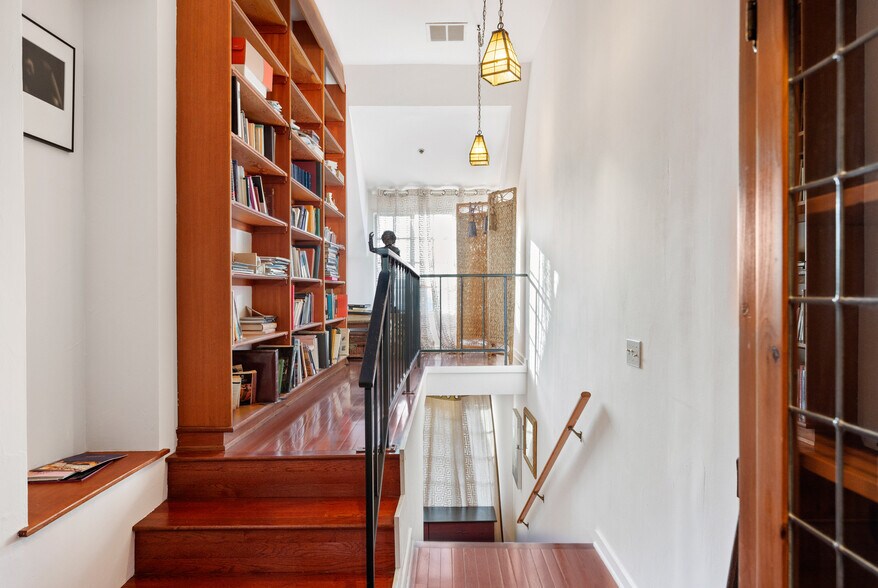 More Photos Of 437 2nd St, Solvang Storefront Retail Residential For Sale