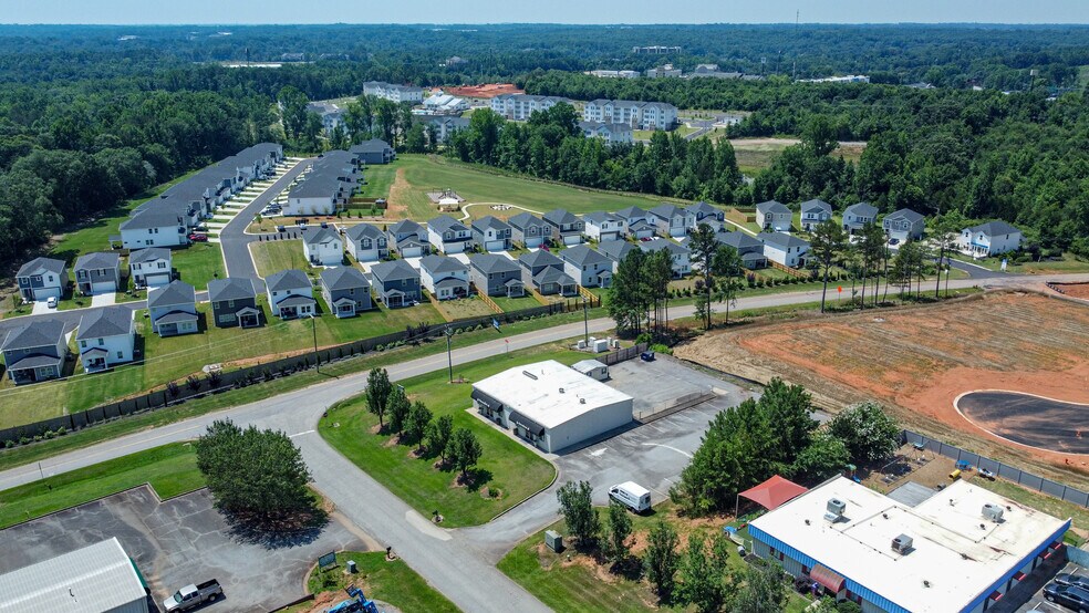 More Photos Of 101 Welpine Ridge Rd, Pendleton Warehouse For Lease