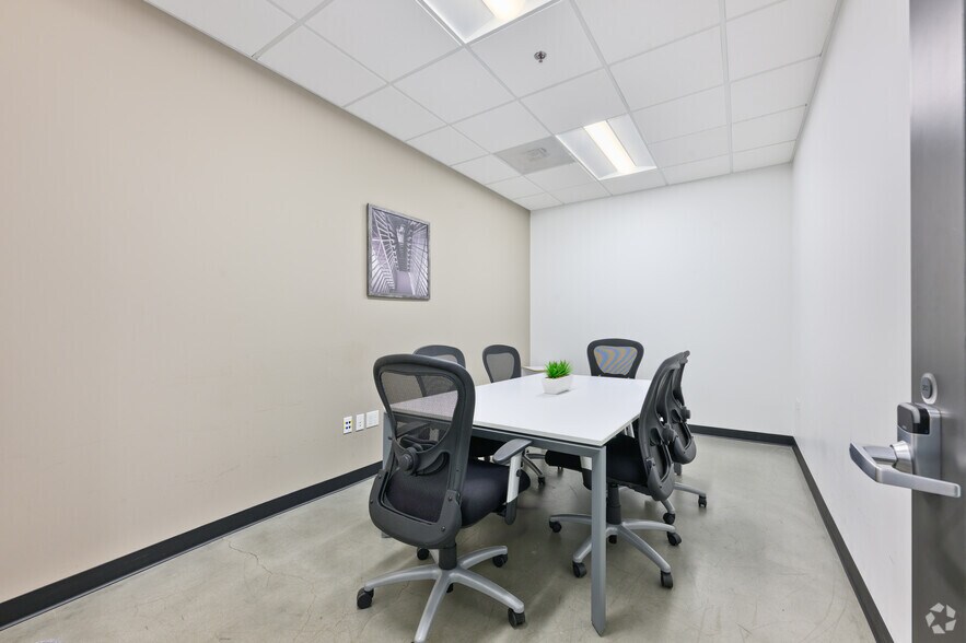 More Photos Of 473 E Carnegie Dr, San Bernardino Coworking Space