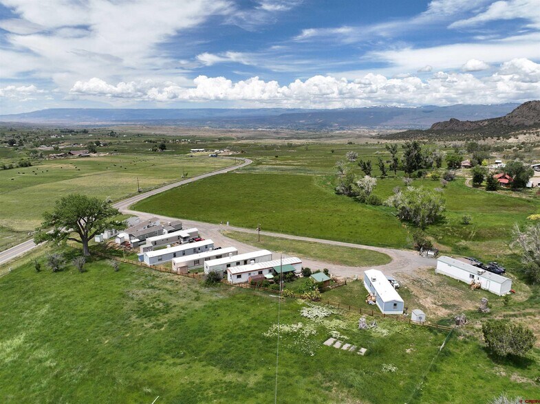 More Photos Of 945 Hwy 92, Crawford Trailer Camper Park For Sale