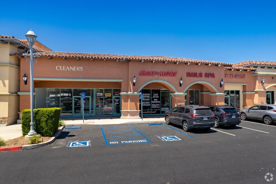 More Photos Of 4201-4279 Tierra Rejada Rd, Moorpark Unknown For Lease