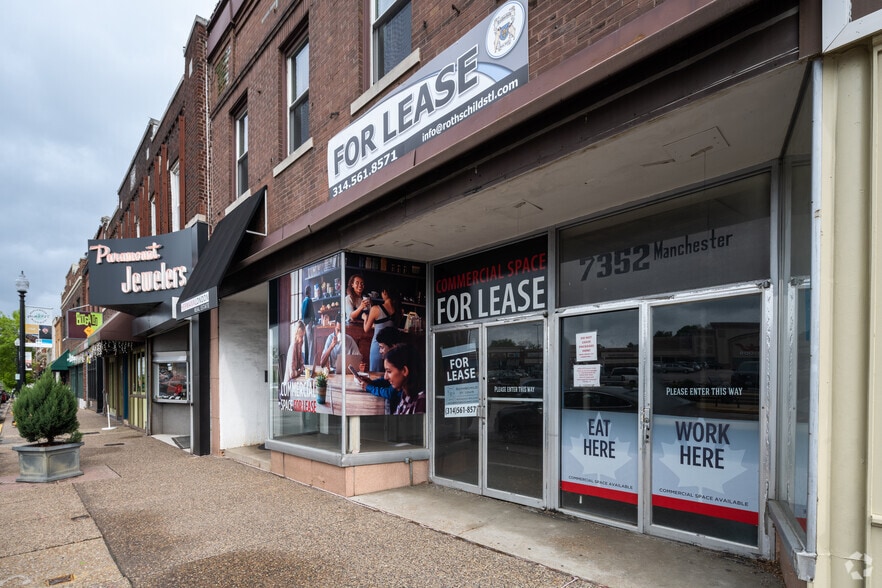 More Photos Of 7350-7352 Manchester Rd, Maplewood Storefront For Lease