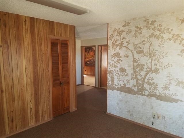 More Photos Of 502 E Gallina Rd, Roswell Office For Sale