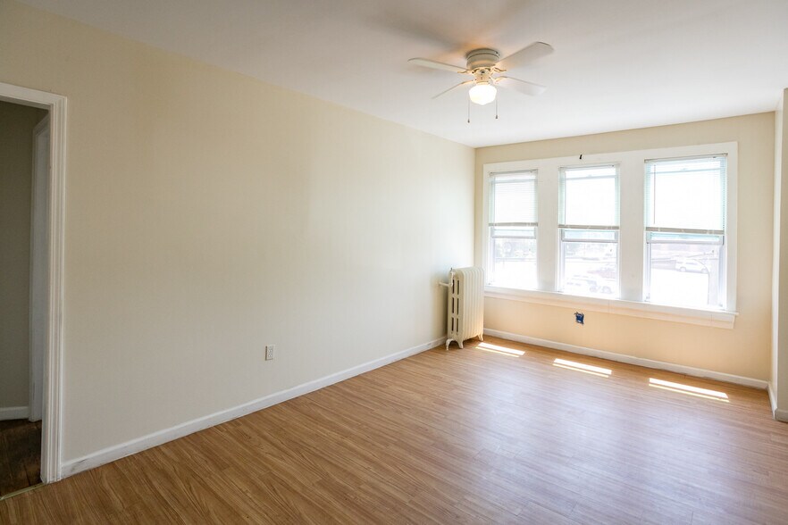 More Photos Of 7720 Pitt St, Detroit Apartments For Sale