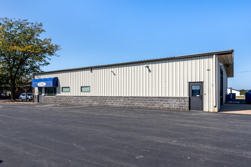 More Photos Of 3681 Prism Ln, Kieler Office For Sale