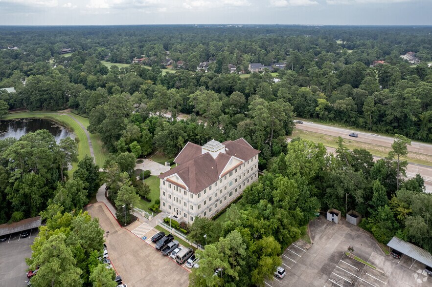 More Photos Of 10210 Grogans Mill Rd, The Woodlands Office For Lease