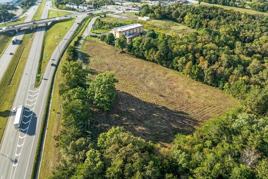 More Photos Of 4038 Main st, Crossville Land For Sale