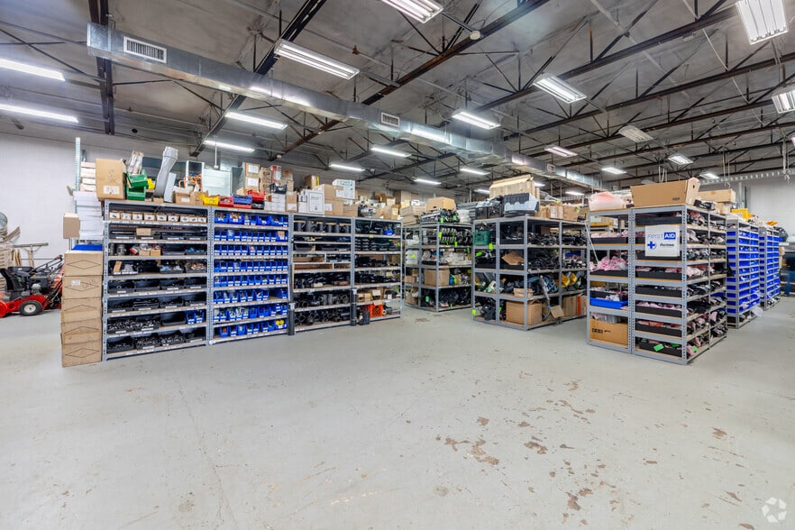 More Photos Of 1 Johnson Dr, Raritan Manufacturing For Lease
