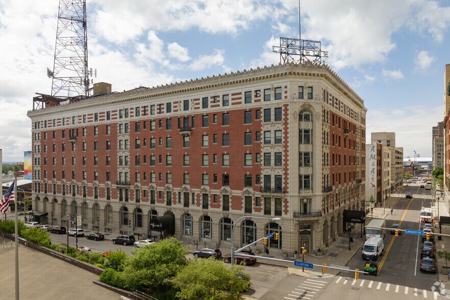 More Photos Of 391 Washington St, Buffalo Hotel For Lease