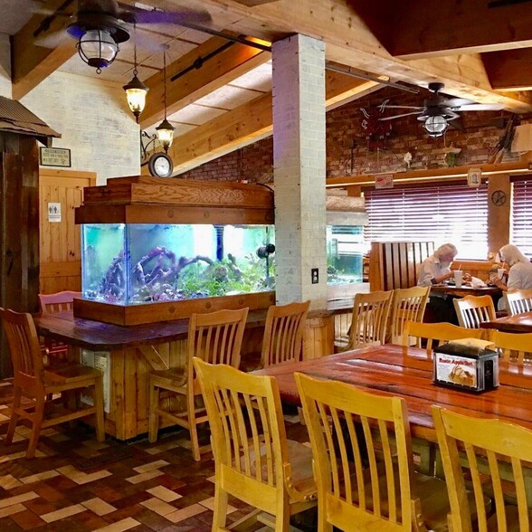 More Photos Of 814 E Highway 60, Monett Restaurant For Sale