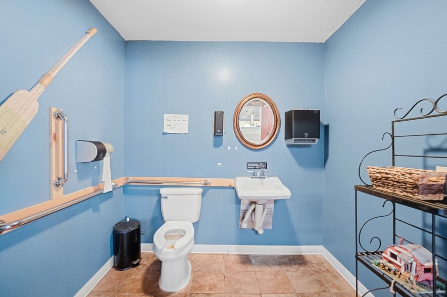 More Photos Of 15641 Oh-235, Belle Center Freestanding For Sale