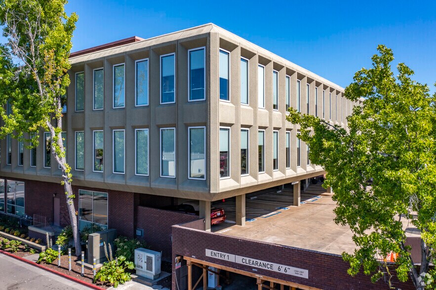 More Photos Of 590 Ygnacio Valley Rd, Walnut Creek Office For Lease