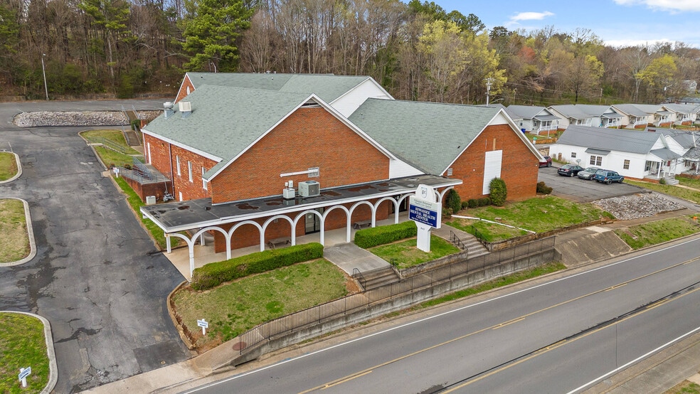 More Photos Of 940 S Ocoee St, Cleveland Medical For Sale