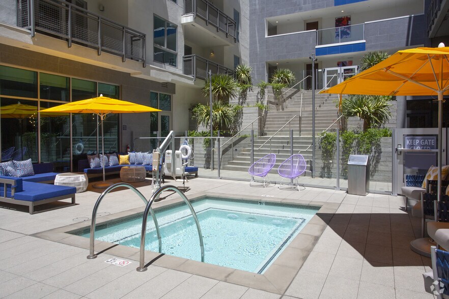 More Photos Of 201-275 W Lexington Dr, Glendale Apartments For Lease