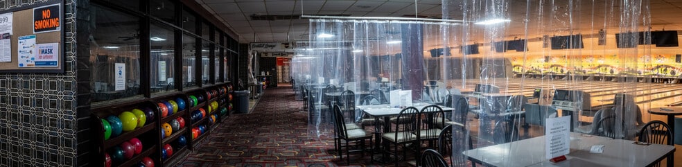 More Photos Of 3490 12 Mile Rd, Berkley Bowling Alley For Sale