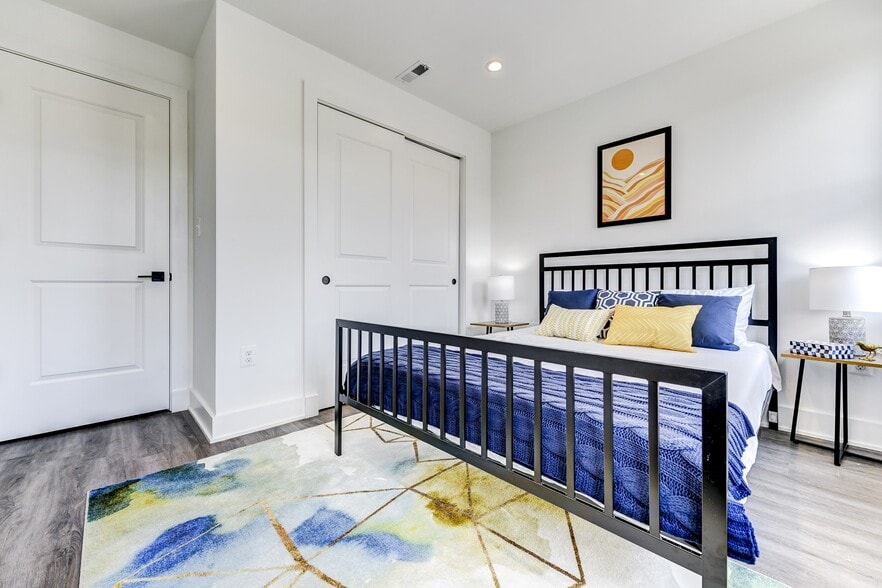 More Photos Of 1122 Bladensburg Rd NE, Washington Apartments For Sale