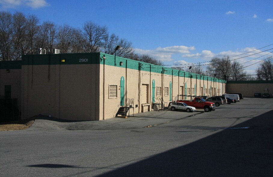 More Photos Of 2901 Whittington Ave, Baltimore Unknown For Lease