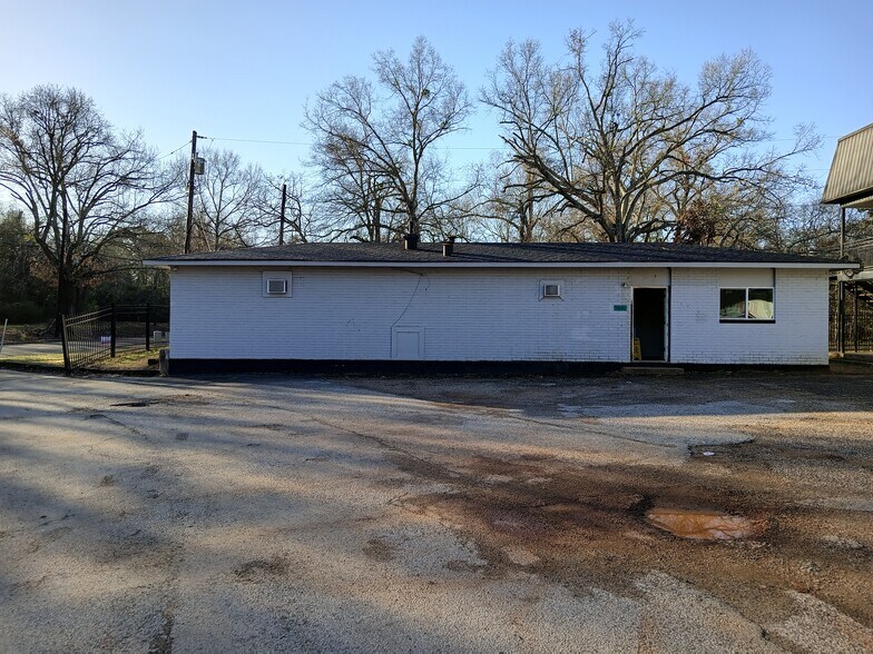 More Photos Of 429 Johnson St, Longview Apartments For Sale