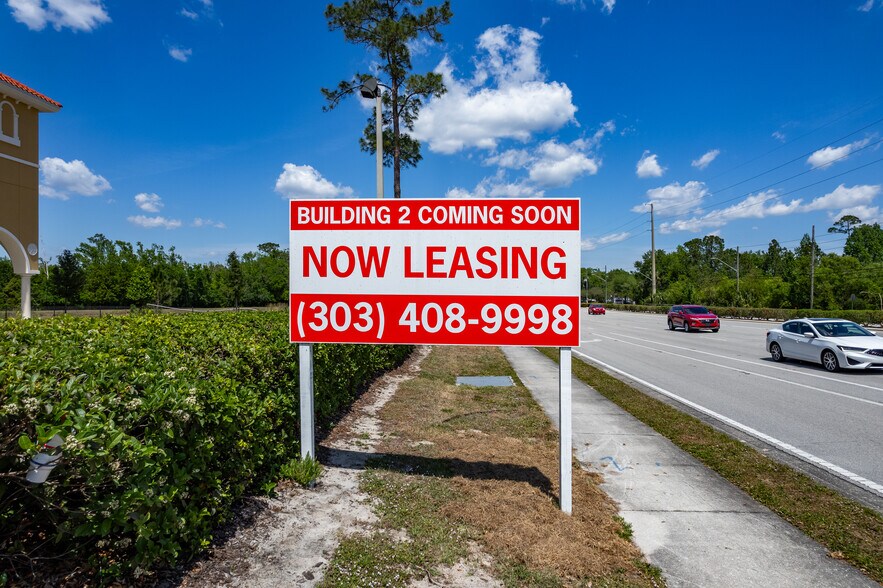 More Photos Of 1976 Alafaya Trl, Oviedo Storefront Retail Office For Lease