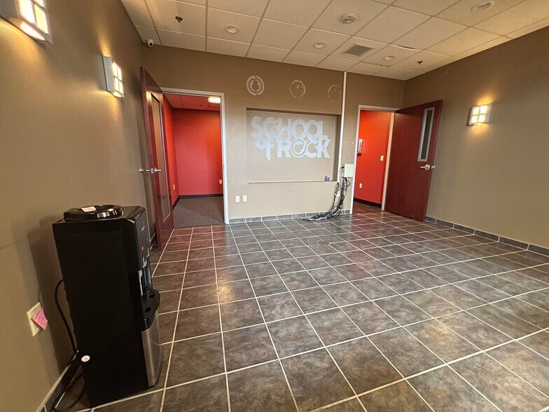 More Photos Of 613-623 N 19th St, Allentown Freestanding For Lease