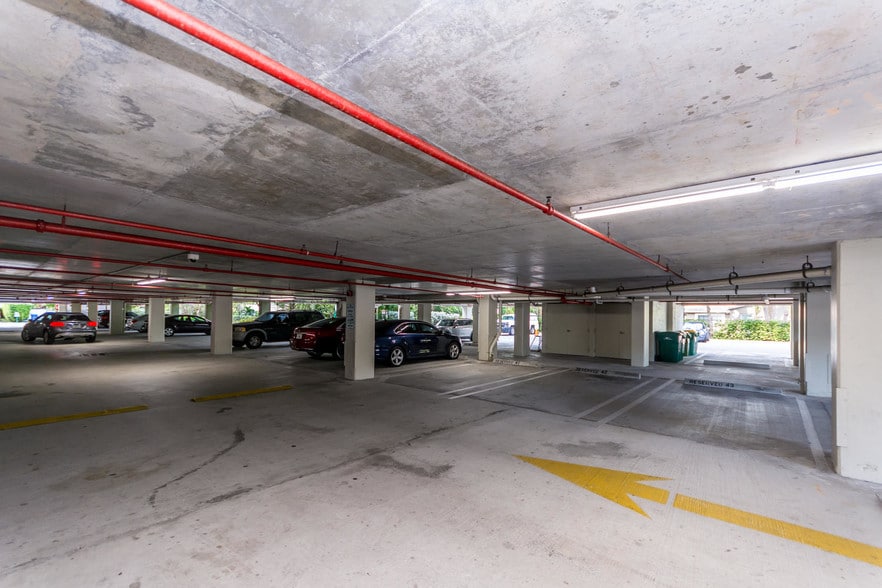 More Photos Of 2301 Wilton Dr, Wilton Manors Apartments For Sale