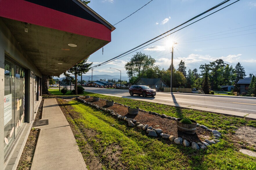More Photos Of 6665 S Main St, Bonners Ferry Storefront Retail Office For Sale