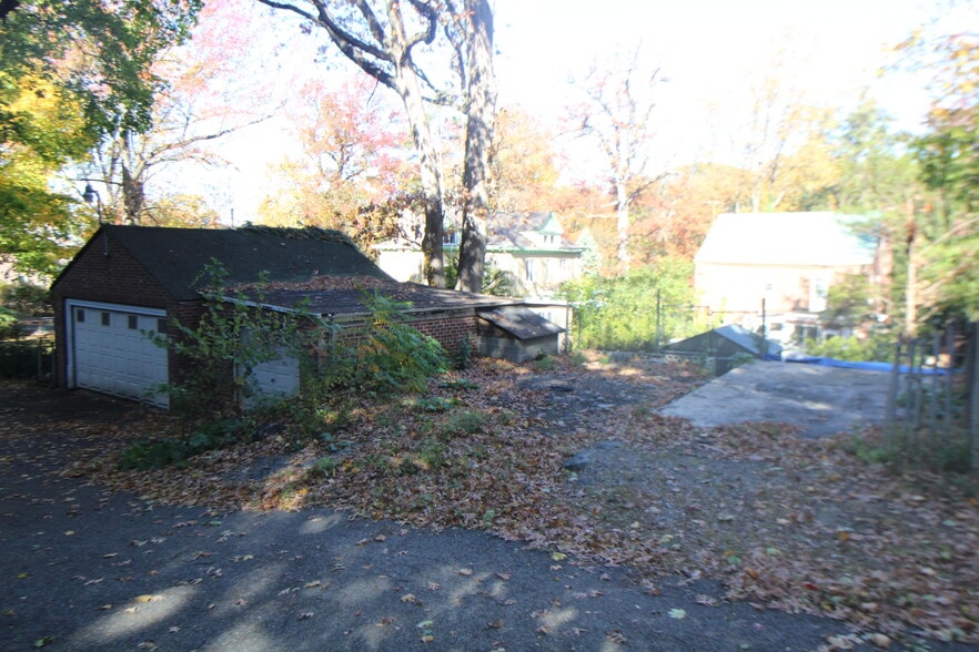 More Photos Of 568 W 261st St, Bronx Land For Sale