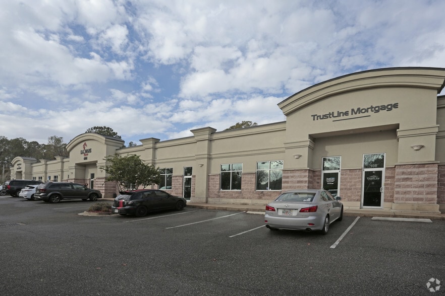 More Photos Of 6101 N Gazebo Park Pl, Jacksonville Office For Lease