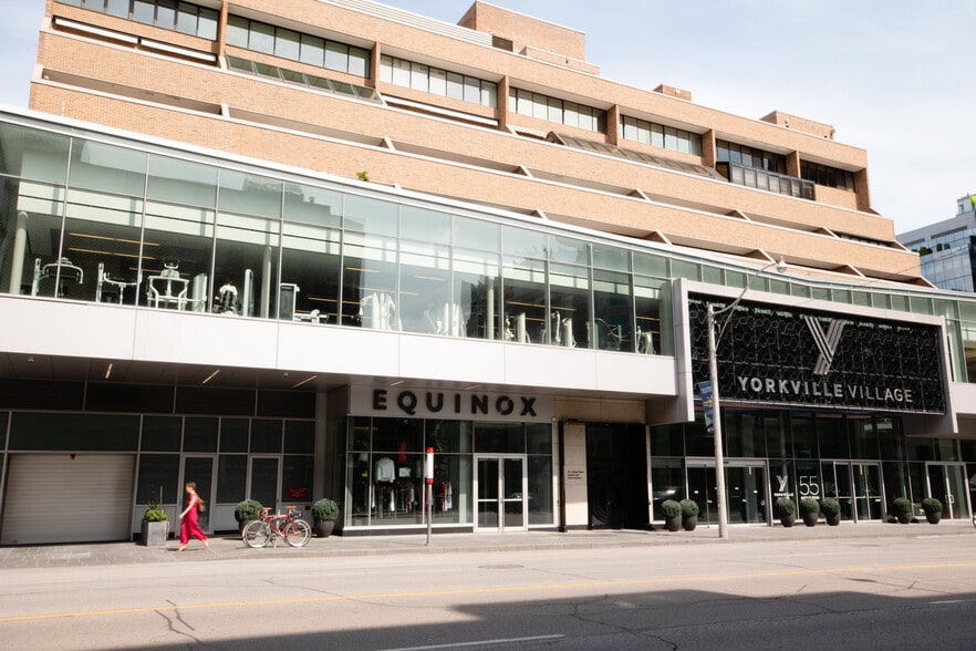 More Photos Of 55 Avenue Rd, Toronto Unknown For Lease