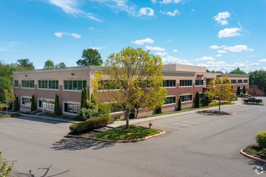 More Photos Of 16201 25th Ave W, Lynnwood Office For Sale