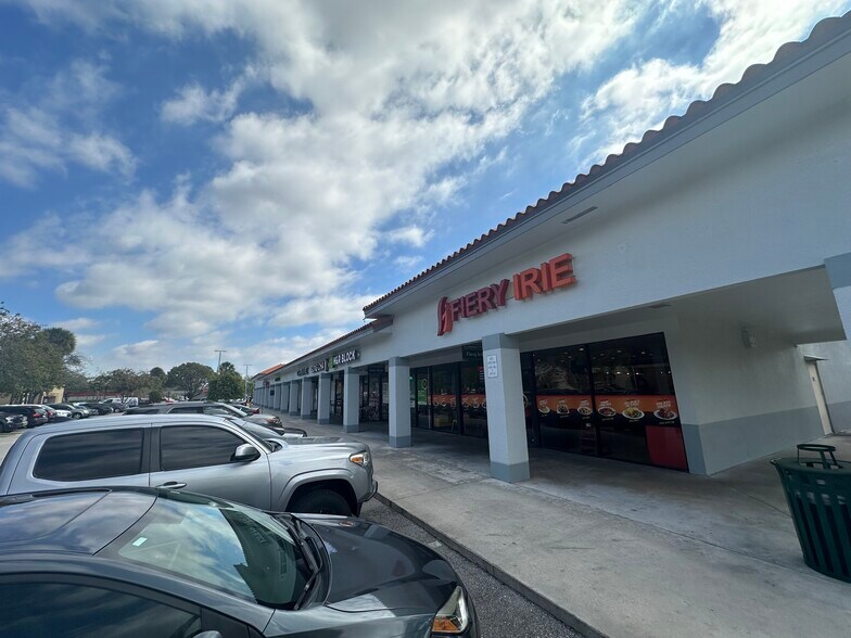 More Photos Of 12550 Pines Blvd, Pembroke Pines Unknown For Lease