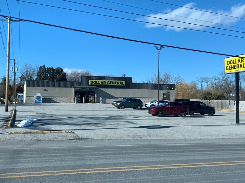 More Photos Of 99 Lewisberry Rd, New Cumberland Freestanding For Lease