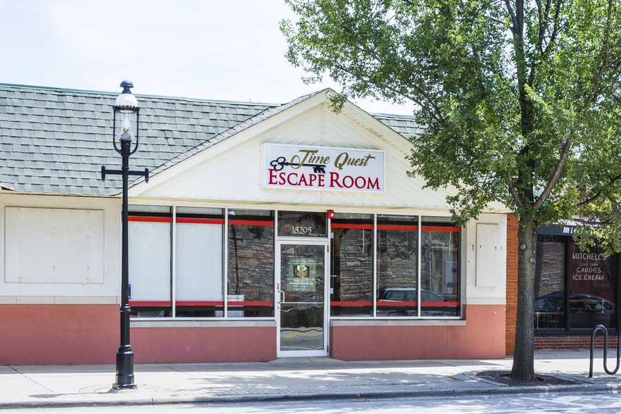 More Photos Of 18201-18209 Dixie Hwy, Homewood Daycare Center For Lease