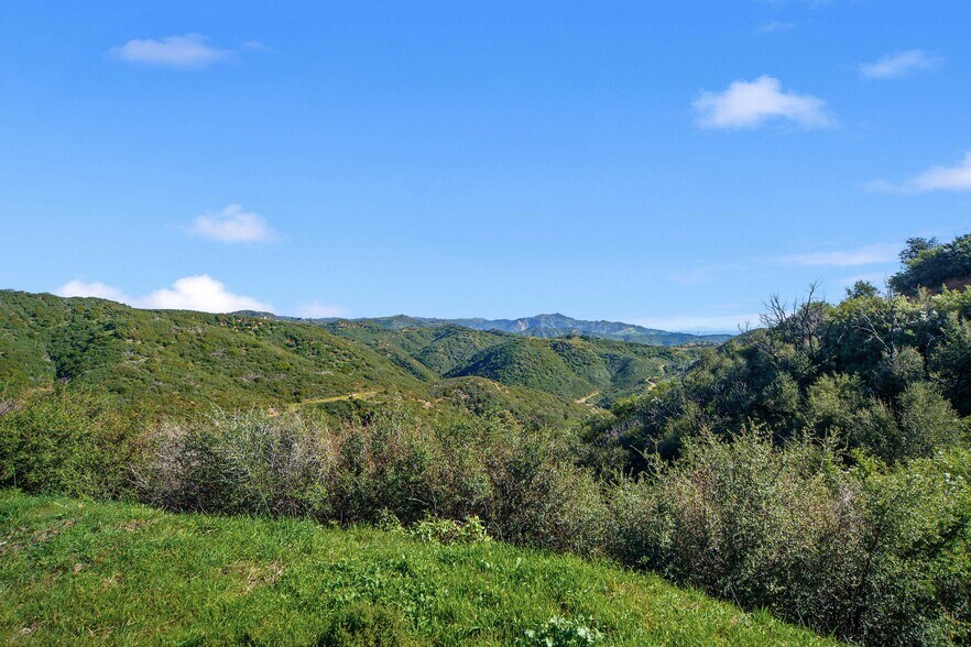 More Photos Of 2510 Mar Vista Ridge Dr, Malibu Land For Sale